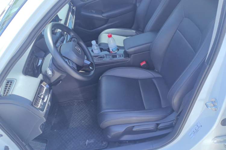 Used Honda Civic 2022 240TURBO CVT Dynamic Edition Left Front Seat