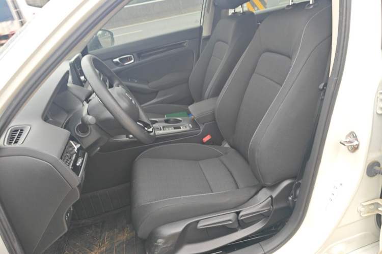 Used Honda Civic 2022 240TURBO CVT Dynamic Edition Left Front Seat