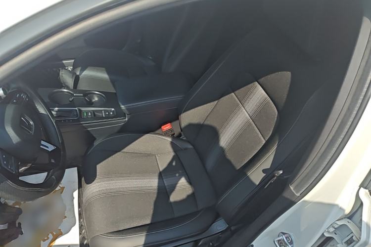 Used Honda Civic 2022 240TURBO CVT Dynamic Edition Left Front Seat
