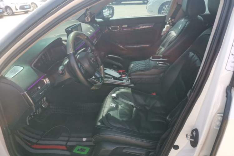 Used Honda Civic 2022 240TURBO CVT Dynamic Edition Left Front Seat