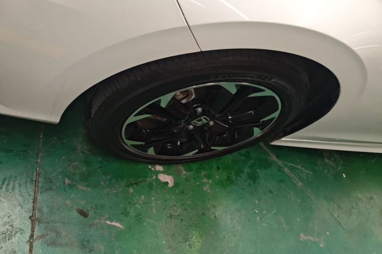 Used Honda Civic 2022 240TURBO CVT Dynamic Edition Left Front Wheel Hub
