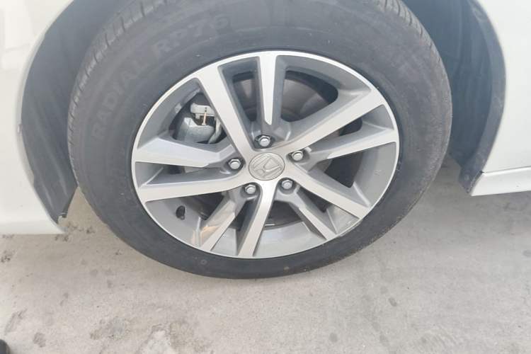 Used Honda Civic 2022 240TURBO CVT Dynamic Edition Left Front Wheel Hub