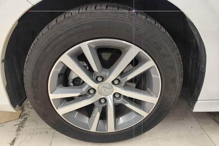 Used Honda Civic 2022 240TURBO CVT Dynamic Edition Left Front Wheel Hub