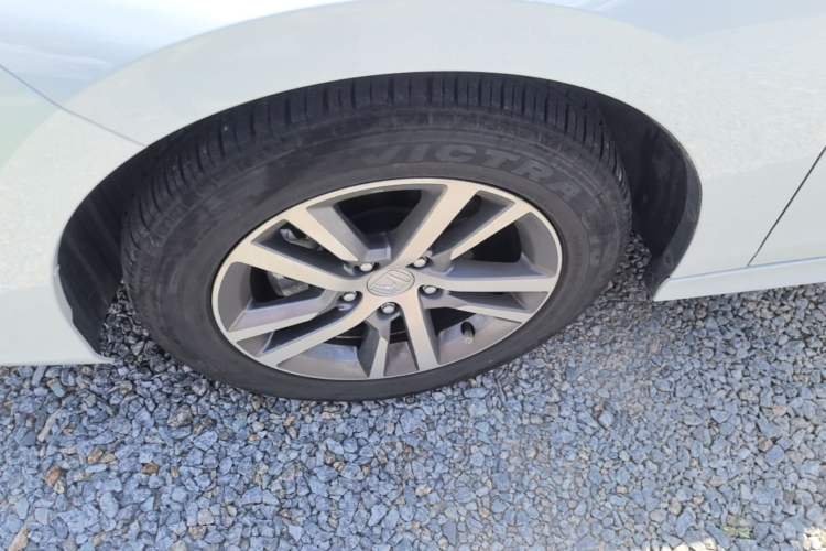 Used Honda Civic 2022 240TURBO CVT Dynamic Edition Left Front Wheel Hub