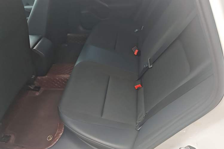 Used Honda Civic 2022 240TURBO CVT Dynamic Edition Left Rear Seat