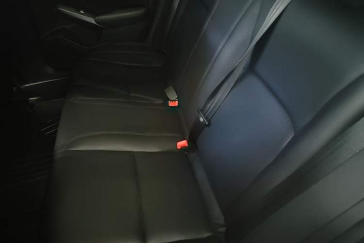 Used Honda Civic 2022 240TURBO CVT Dynamic Edition Left Rear Seat