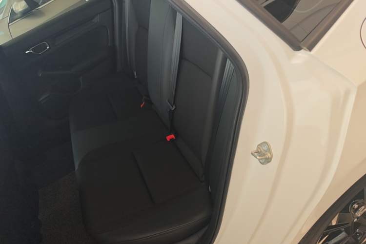 Used Honda Civic 2022 240TURBO CVT Dynamic Edition Left Rear Seat