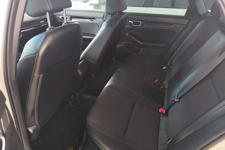 Used Honda Civic 2022 240TURBO CVT Dynamic Edition Left Rear Seat