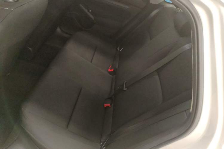 Used Honda Civic 2022 240TURBO CVT Dynamic Edition Left Rear Seat