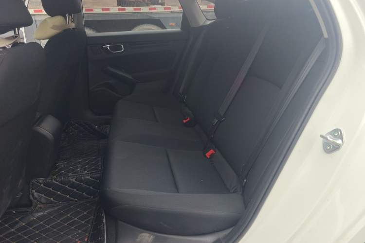 Used Honda Civic 2022 240TURBO CVT Dynamic Edition Left Rear Seat