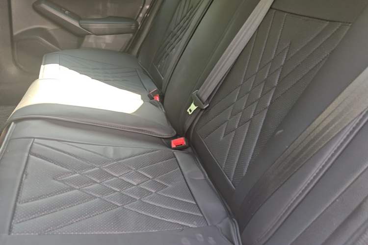 Used Honda Civic 2022 240TURBO CVT Dynamic Edition Left Rear Seat