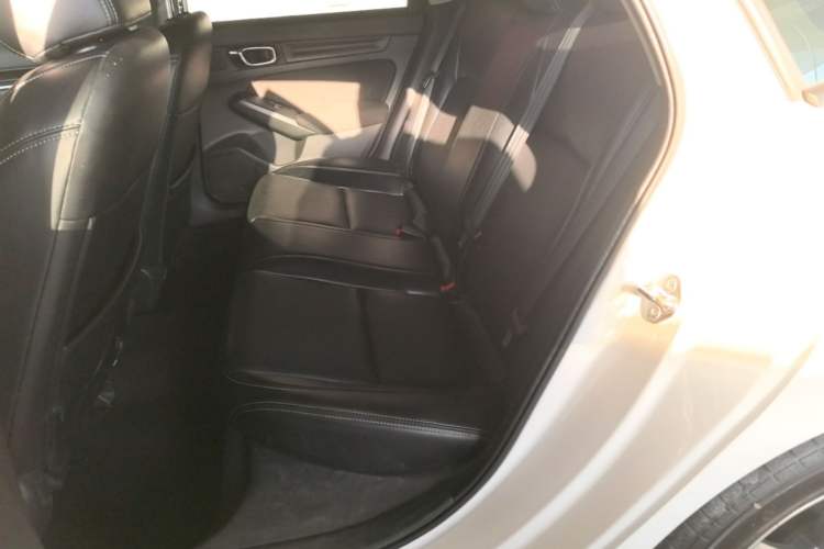 Used Honda Civic 2022 240TURBO CVT Dynamic Edition Left Rear Seat