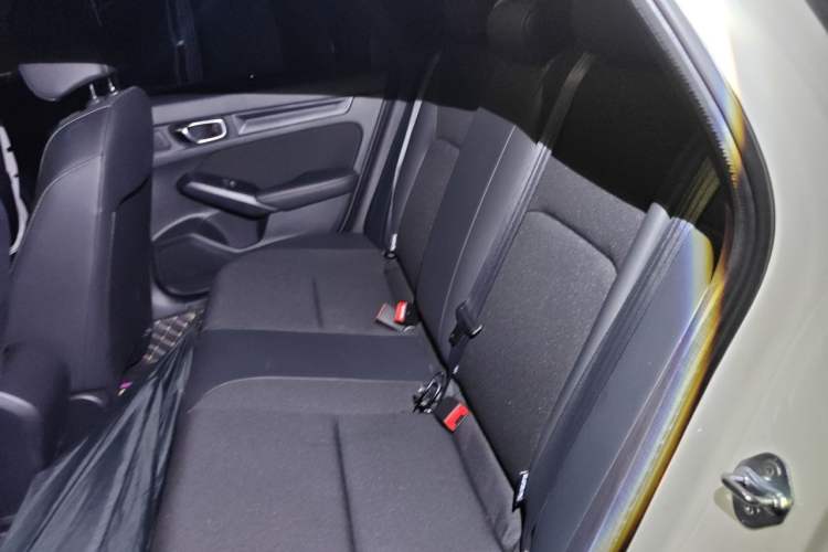 Used Honda Civic 2022 240TURBO CVT Dynamic Edition Left Rear Seat