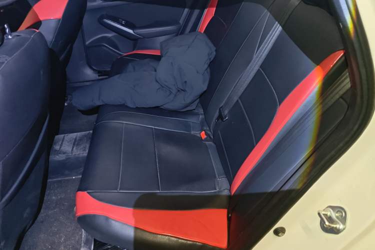 Used Honda Civic 2022 240TURBO CVT Dynamic Edition Left Rear Seat