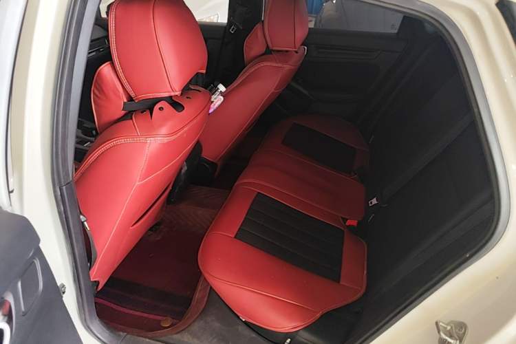 Used Honda Civic 2022 240TURBO CVT Dynamic Edition Left Rear Seat