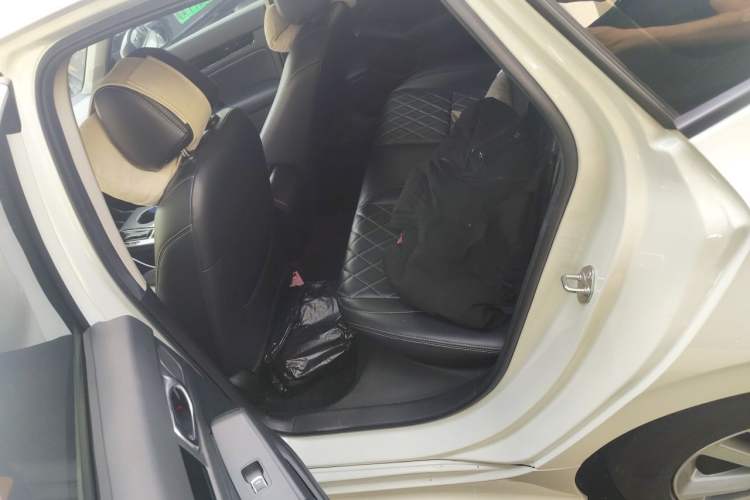 Used Honda Civic 2022 240TURBO CVT Dynamic Edition Left Rear Seat