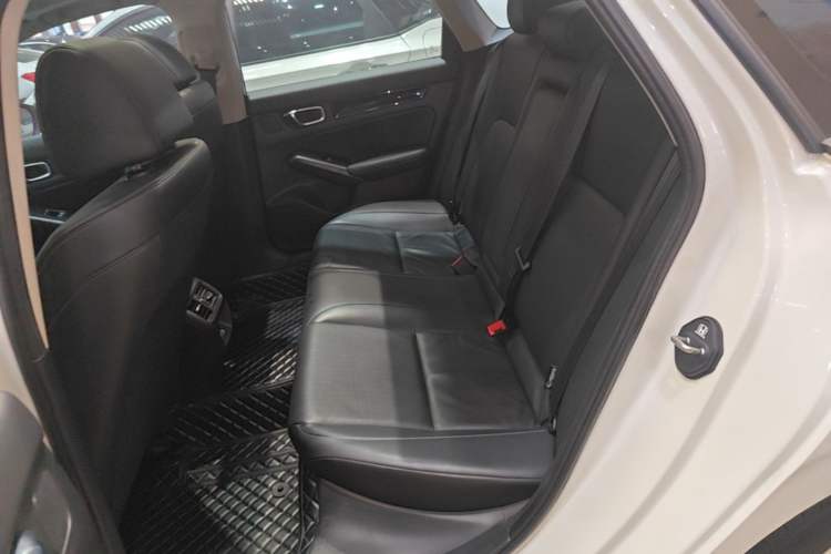 Used Honda Civic 2022 240TURBO CVT Dynamic Control Version Left Rear Seat