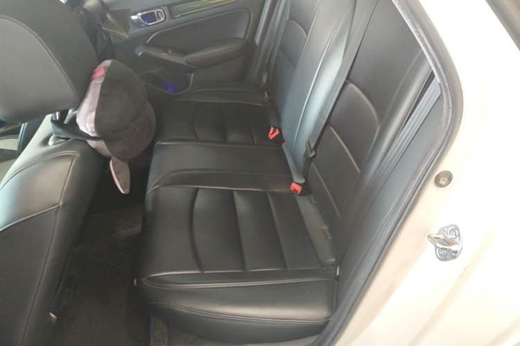 Used Honda Civic 2022 240TURBO CVT Dynamic Edition Left Rear Seat