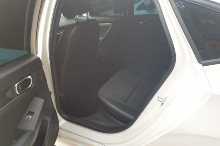 Used Honda Civic 2022 240TURBO CVT Dynamic Edition Left Rear Seat