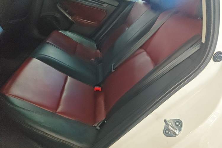 Used Honda Civic 2022 240TURBO CVT Dynamic Edition Left Rear Seat