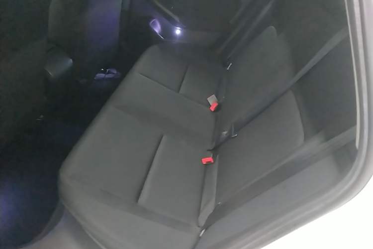 Used Honda Civic 2022 240TURBO CVT Dynamic Edition Left Rear Seat