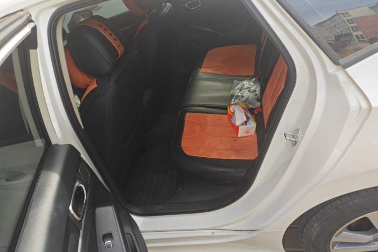 Used Honda Civic 2022 240TURBO CVT Dynamic Edition Left Rear Seat
