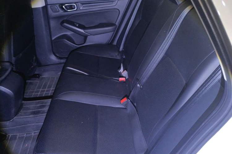 Used Honda Civic 2022 240TURBO CVT Dynamic Edition Left Rear Seat