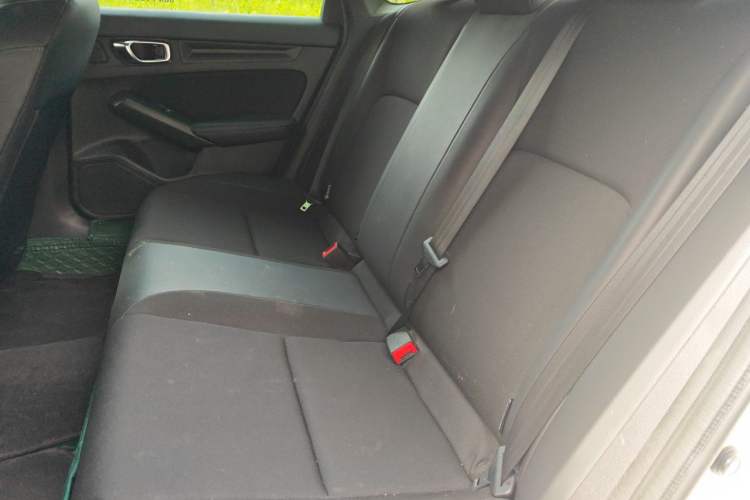 Used Honda Civic 2022 240TURBO CVT Dynamic Edition Left Rear Seat