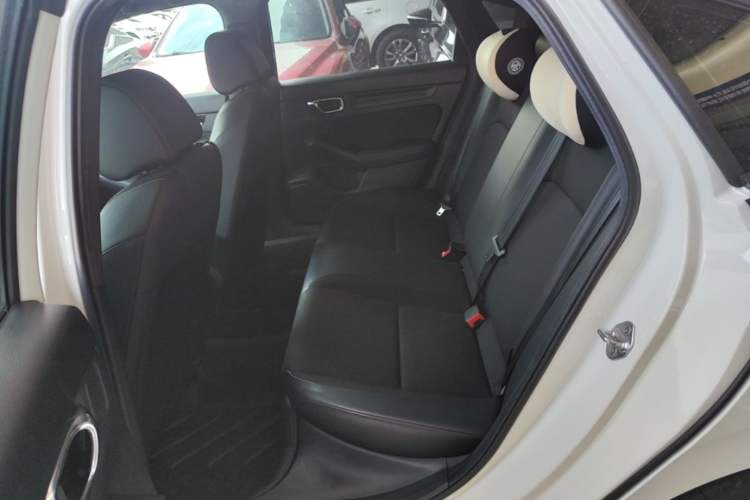Used Honda Civic 2022 240TURBO CVT Dynamic Edition Left Rear Seat