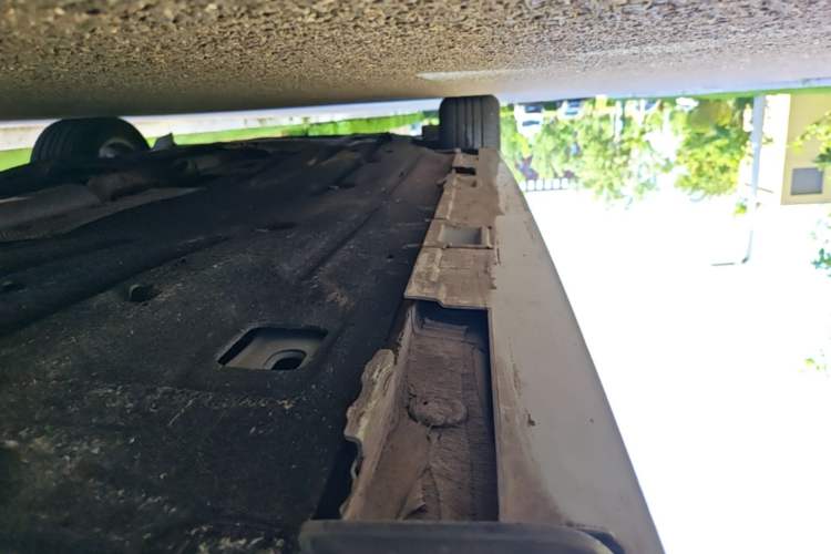 Used Honda Civic 2022 240TURBO CVT Dynamic Edition Left Side Sill