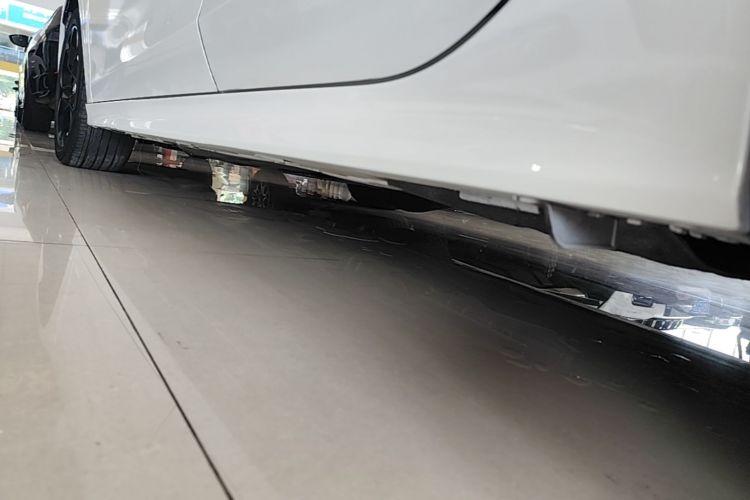 Used Honda Civic 2022 240TURBO CVT Dynamic Edition Left Side Sill