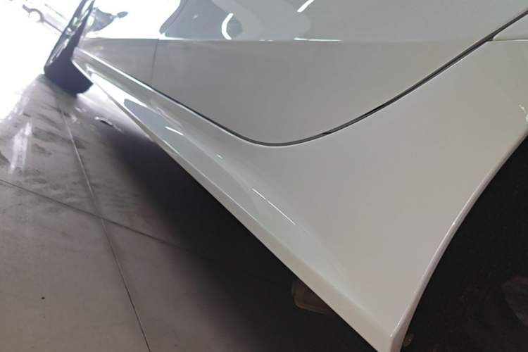 Used Honda Civic 2022 240TURBO CVT Dynamic Edition Left Side Sill