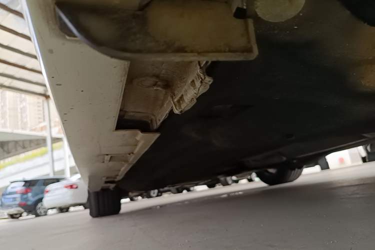 Used Honda Civic 2022 240TURBO CVT Dynamic Edition Left Side Sill
