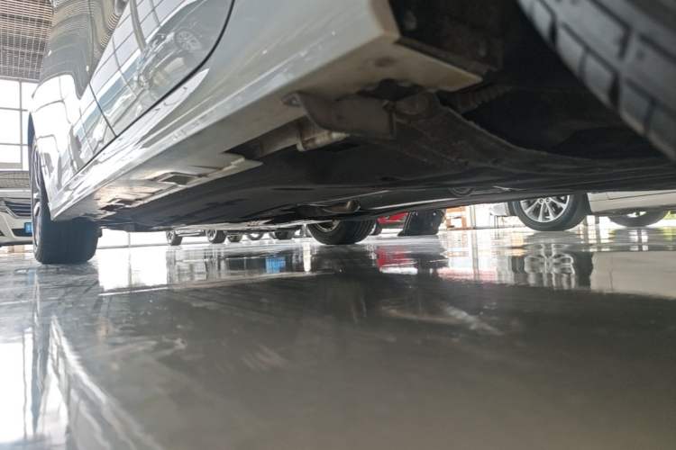 Used Honda Civic 2022 240TURBO CVT Dynamic Edition Left Side Sill