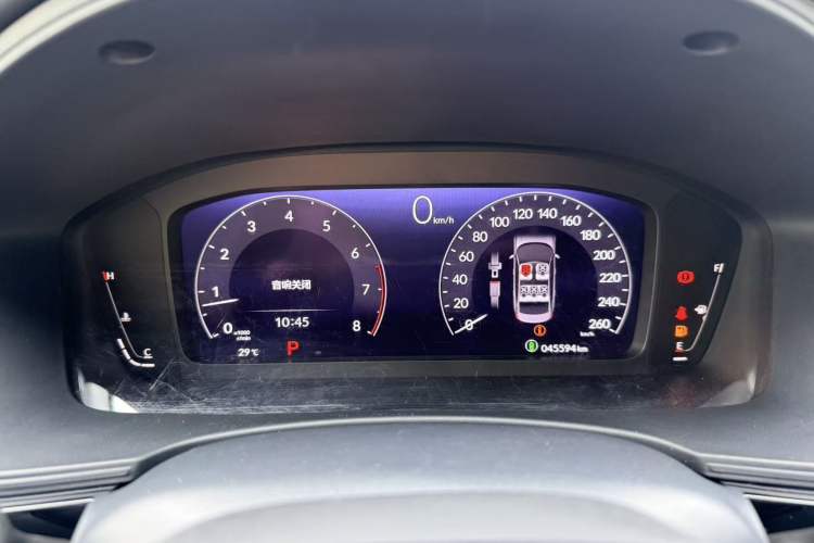 Used Honda Civic 2022 240TURBO CVT Dynamic Edition Odometer Close Up