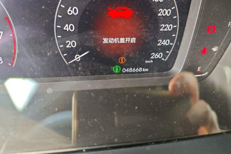 Used Honda Civic 2022 240TURBO CVT Dynamic Edition Odometer Close Up