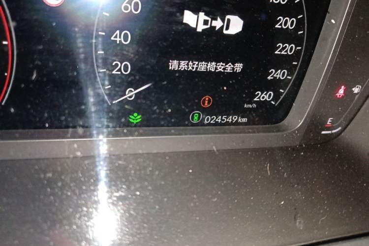 Used Honda Civic 2022 240TURBO CVT Dynamic Edition Odometer Close Up