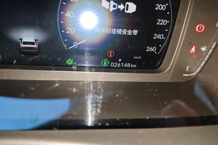 Used Honda Civic 2022 240TURBO CVT Dynamic Edition Odometer Close Up