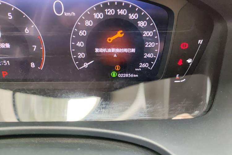 Used Honda Civic 2022 240TURBO CVT Dynamic Edition Odometer Close Up