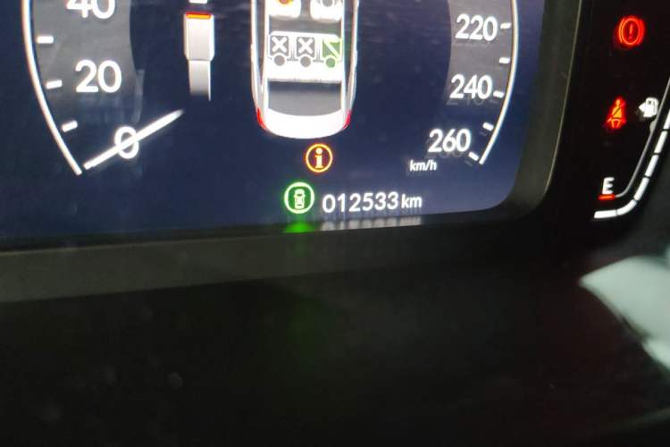 Used Honda Civic 2022 240TURBO CVT Dynamic Edition Odometer Close Up