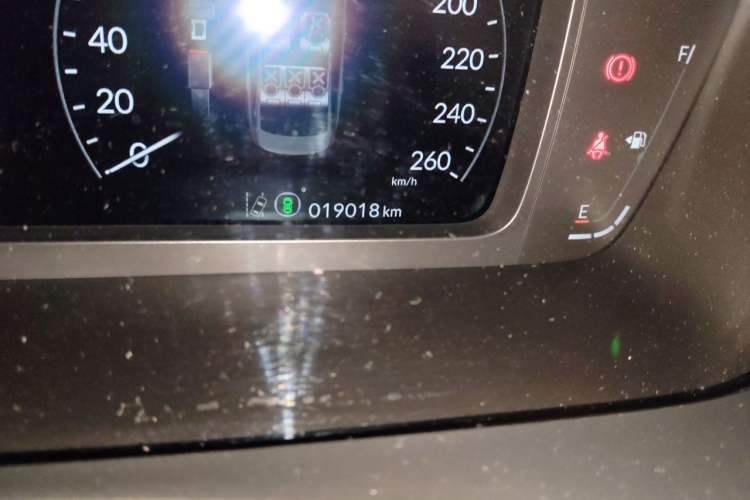 Used Honda Civic 2022 240TURBO CVT Dynamic Control Version Odometer Close Up