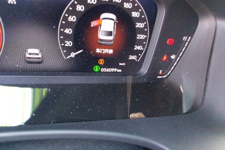 Used Honda Civic 2022 240TURBO CVT Dynamic Edition Odometer Close Up