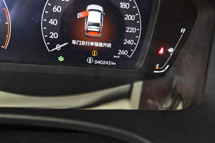 Used Honda Civic 2022 240TURBO CVT Dynamic Edition Odometer Close Up