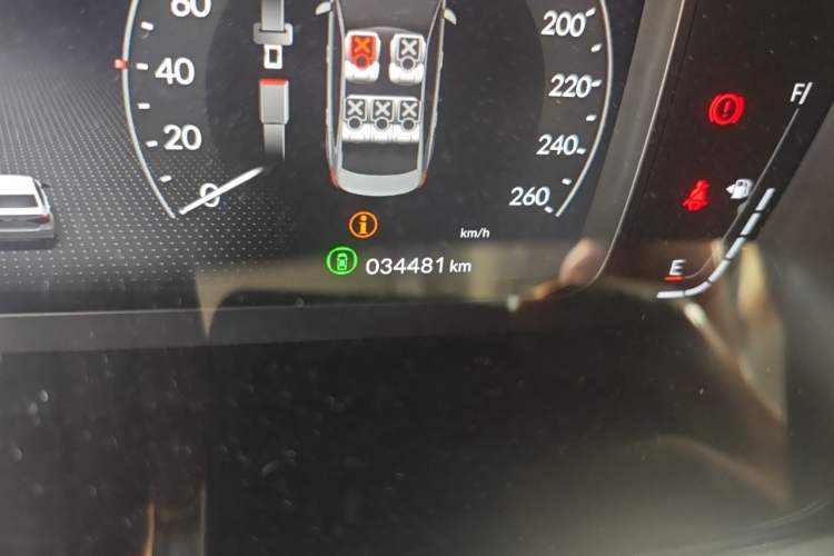 Used Honda Civic 2022 240TURBO CVT Dynamic Edition Odometer Close Up