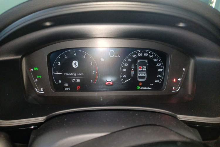 Used Honda Civic 2022 240TURBO CVT Dynamic Edition Odometer Close Up