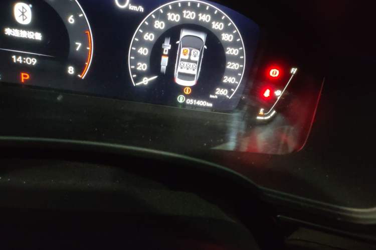 Used Honda Civic 2022 240TURBO CVT Dynamic Edition Odometer Close Up
