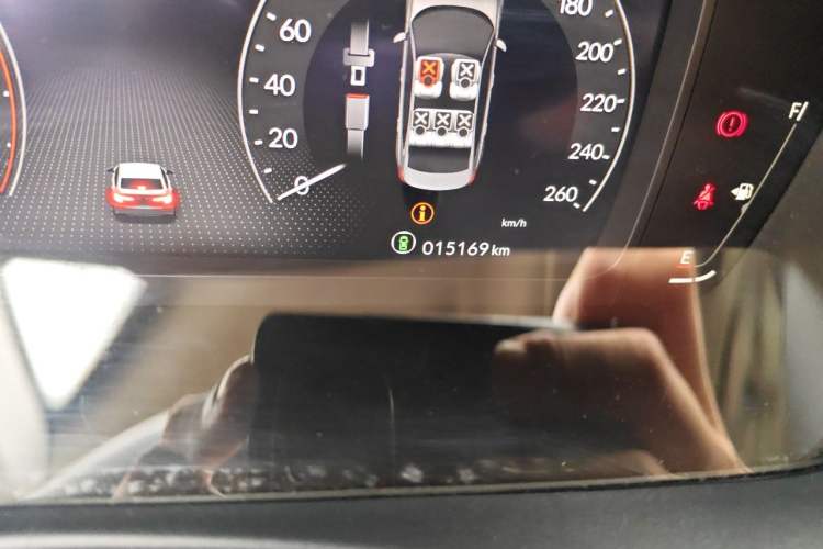 Used Honda Civic 2022 240TURBO CVT Dynamic Edition Odometer Close Up