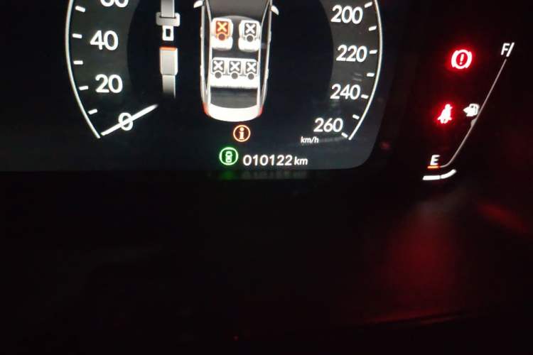 Used Honda Civic 2022 240TURBO CVT Dynamic Edition Odometer Close Up