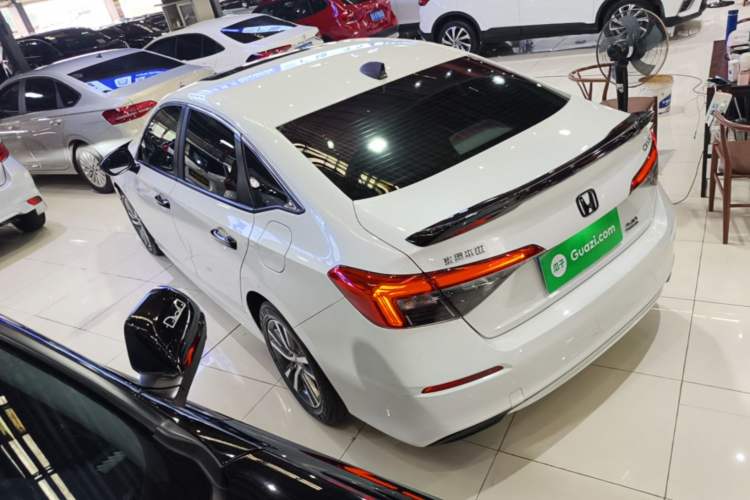 Used Honda Civic 2022 240TURBO CVT Dynamic Edition Rear Left 45 Deg