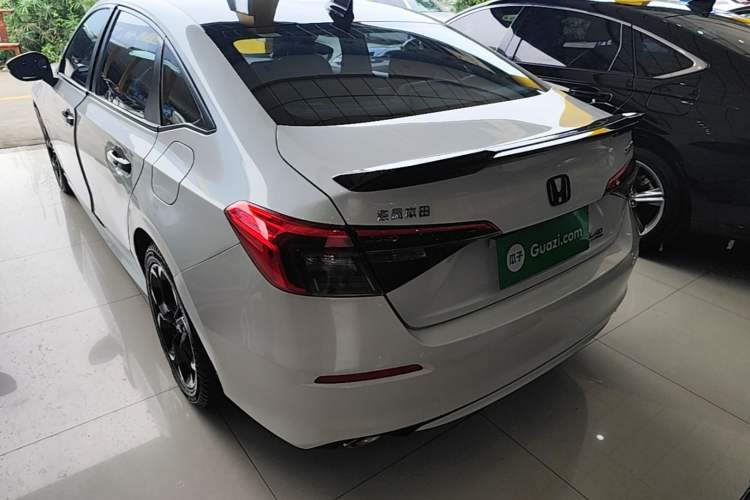 Used Honda Civic 2022 240TURBO CVT Dynamic Edition Rear Left 45 Deg